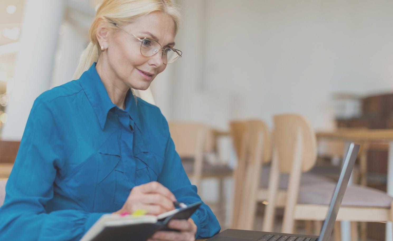 Аналитическая панель с данными о производительности контента